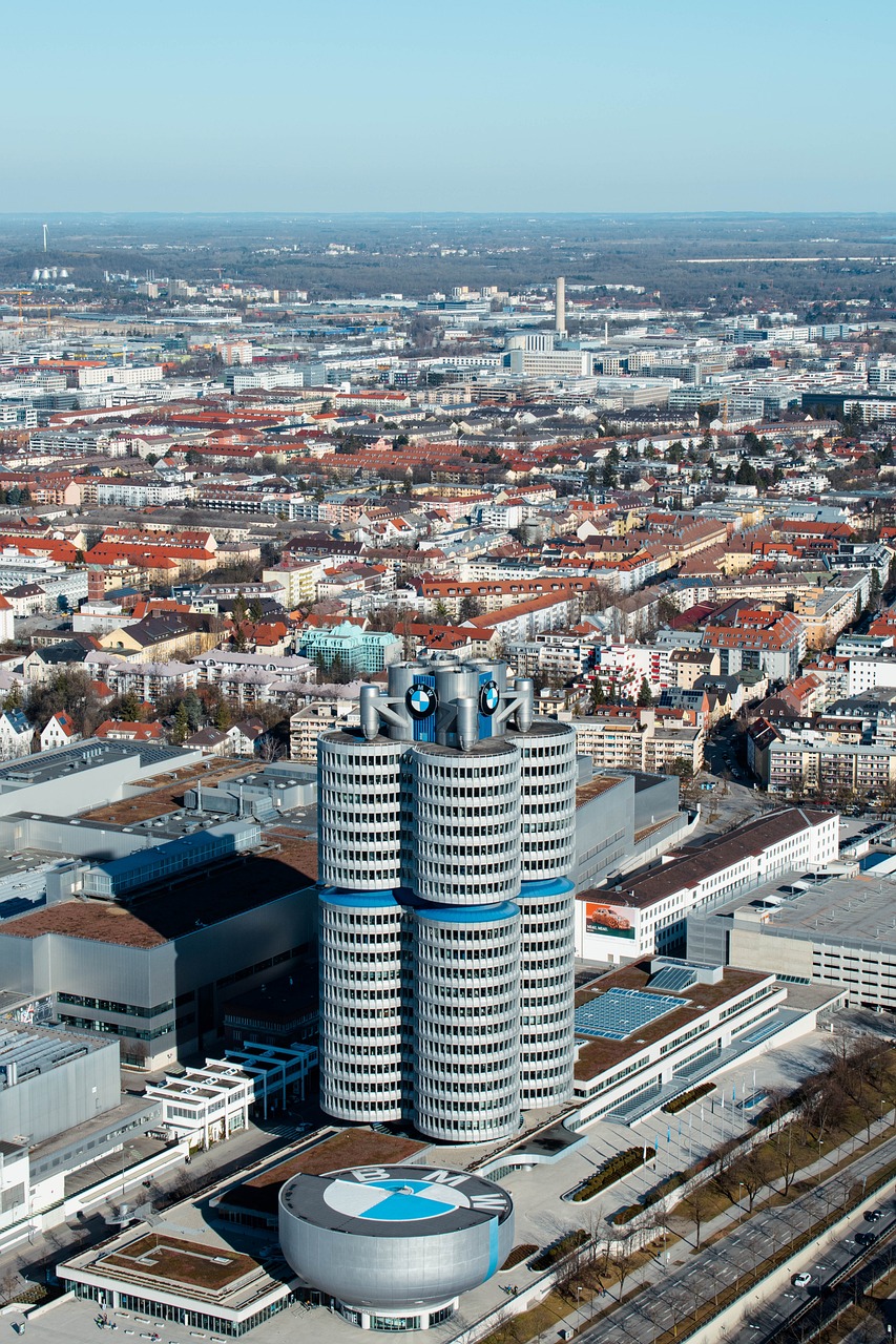 building, skyscraper, bmw-7110626.jpg